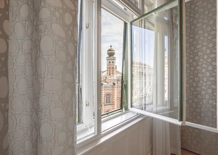 Synagogue Dohany * Budapest